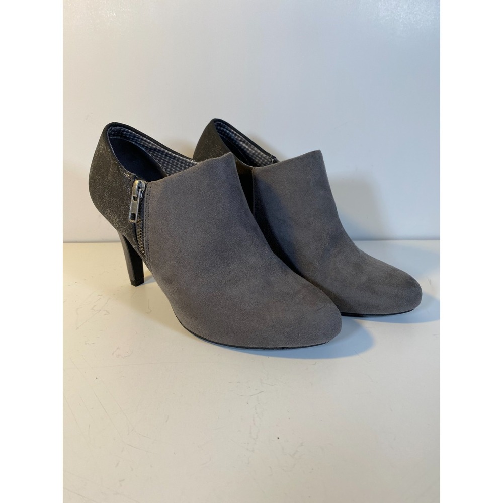 Dexflex Comfort Grey Faux Suede High Heeled Zip Up Ankle Booties Size 7.5W